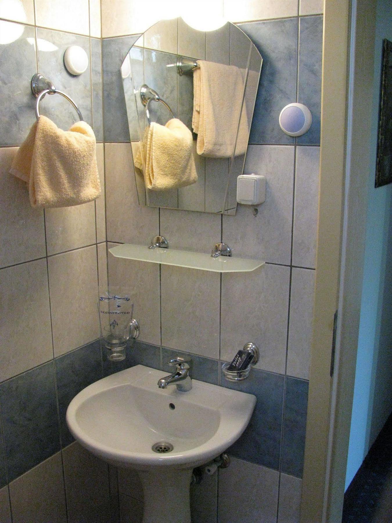 Hotel Vergina Skopje Bagian luar foto