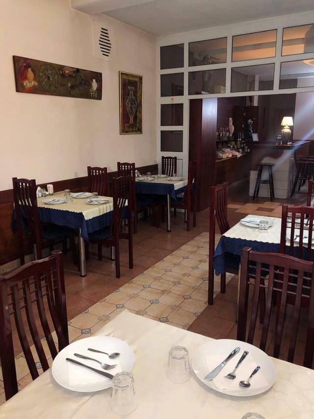 Hotel Vergina Skopje Bagian luar foto