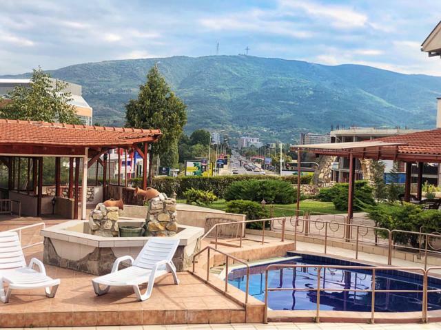 Hotel Vergina Skopje Bagian luar foto