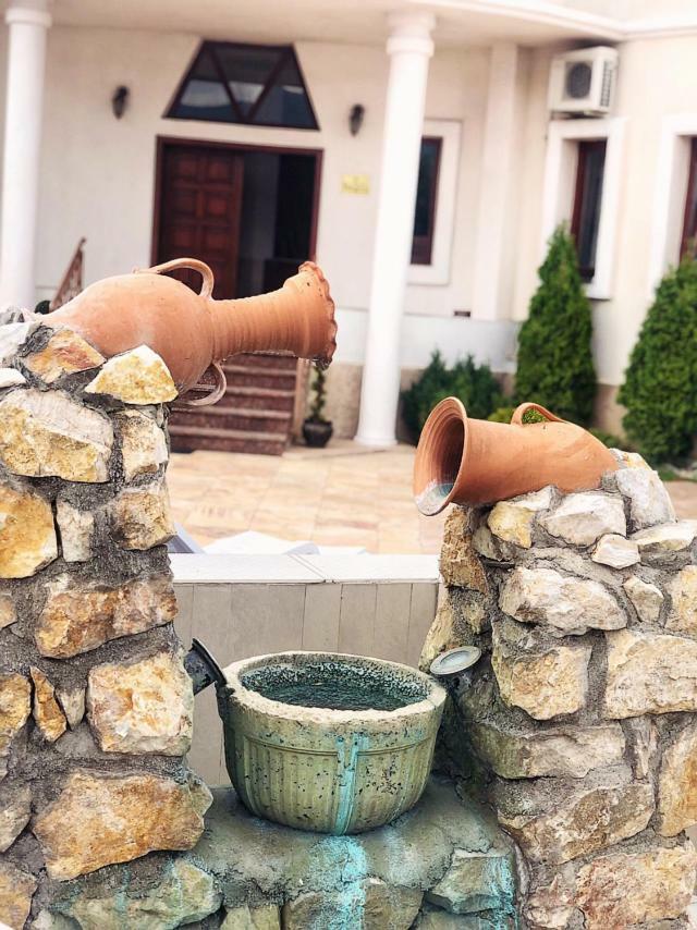 Hotel Vergina Skopje Bagian luar foto